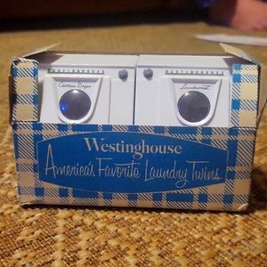 Wash and dry salt and pepper